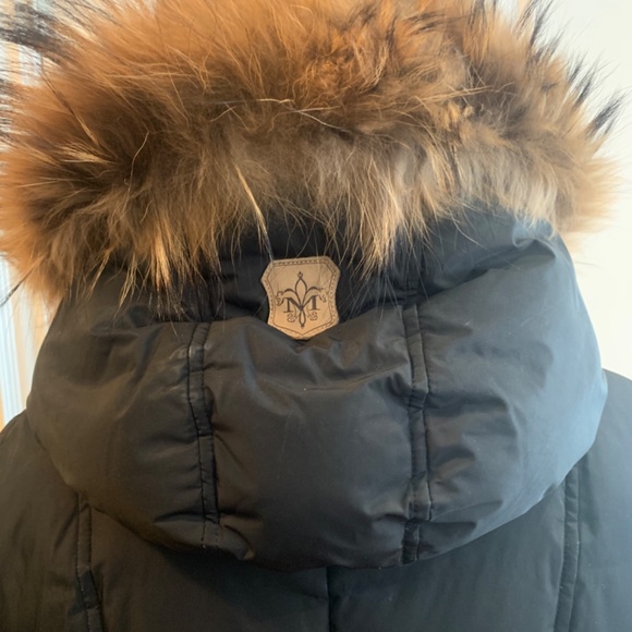 Mackage KAY down coat with Signature Collar - Picture 4 of 8